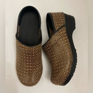 Sanita Leather Clogs Professional Geometric Cognac Brown